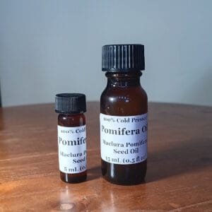 Pomifera Oil